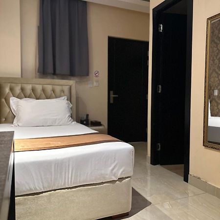 Hotel Crowner David Zewnętrze zdjęcie